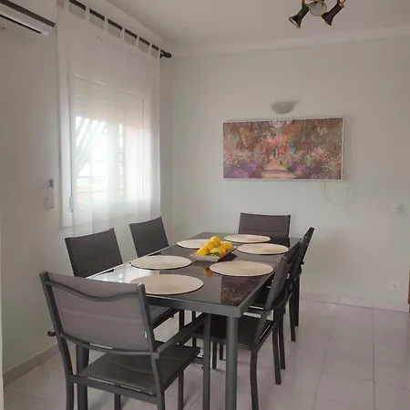 Casa Del Llimoner * L' Escala
